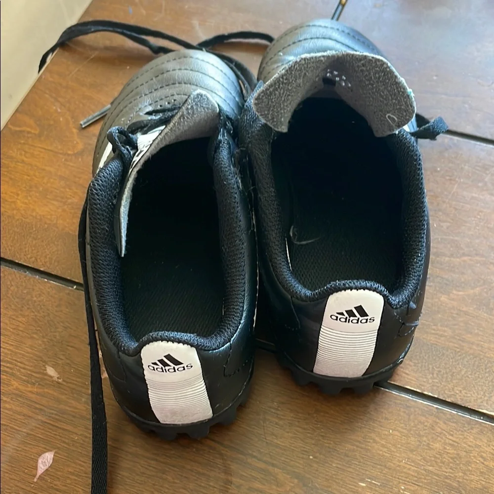 Adidas Kids indoor soccer cleats size 1Y